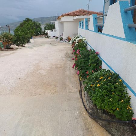 Grand Seaview Apartments Ksamil Kamer foto
