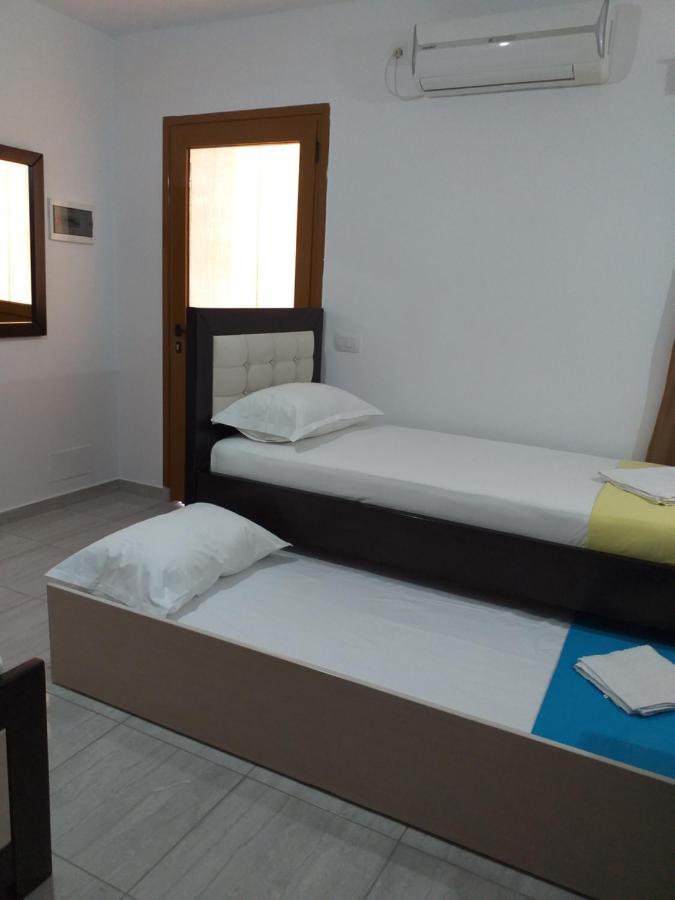 Grand Seaview Apartments Ksamil Buitenkant foto