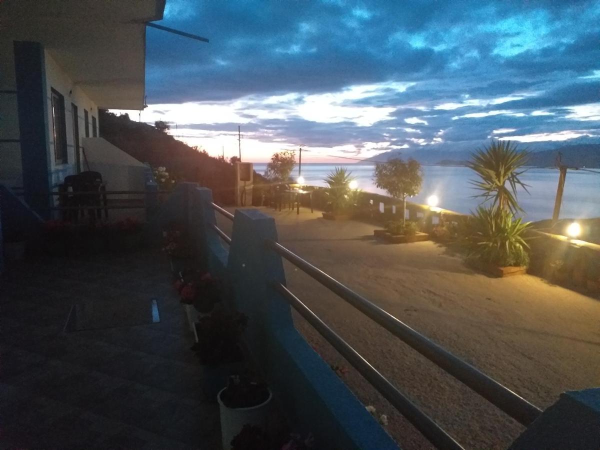 Grand Seaview Apartments Ksamil Buitenkant foto
