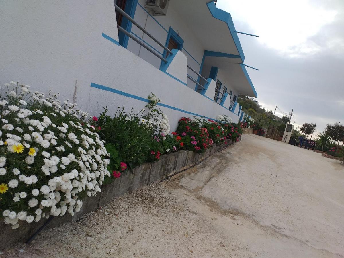Grand Seaview Apartments Ksamil Buitenkant foto